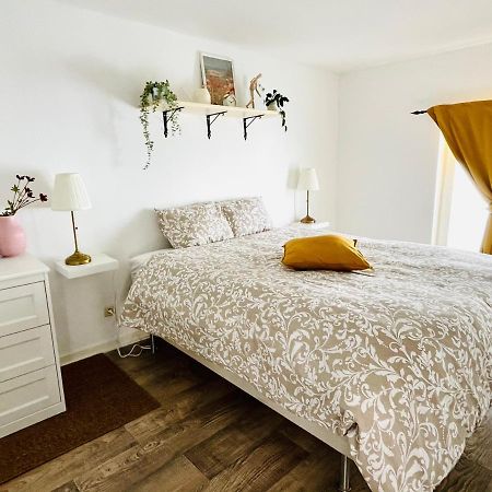 Au Coeur De La Ville Spa Bagian luar foto